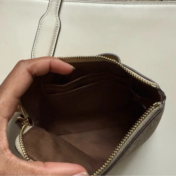 Coach White Leather Tote Bag - Picture 10 of 13